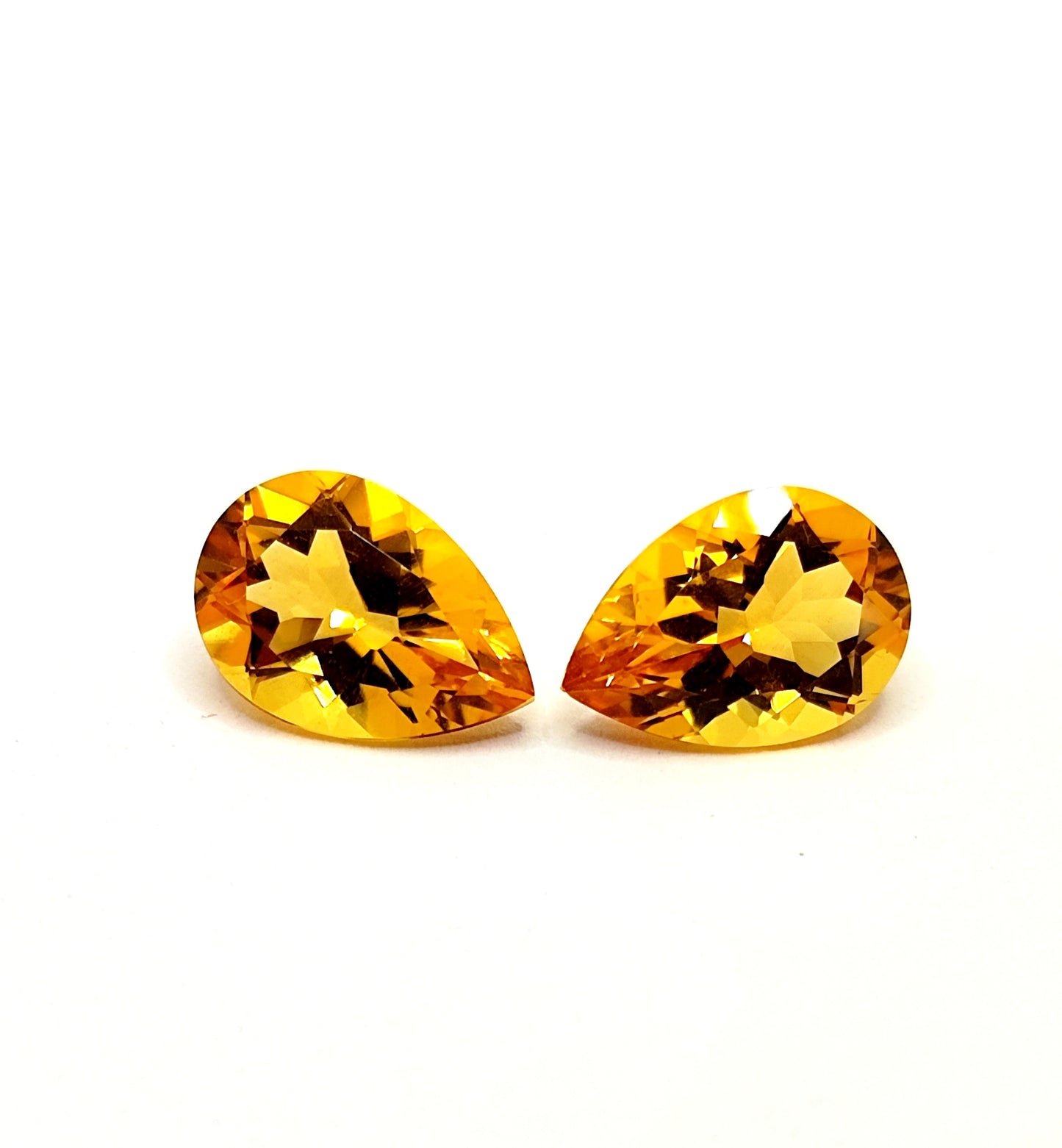 Paire de citrine taille poire 13mm