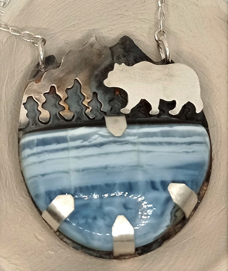 Collier ours polaire, opale bleue owyhee