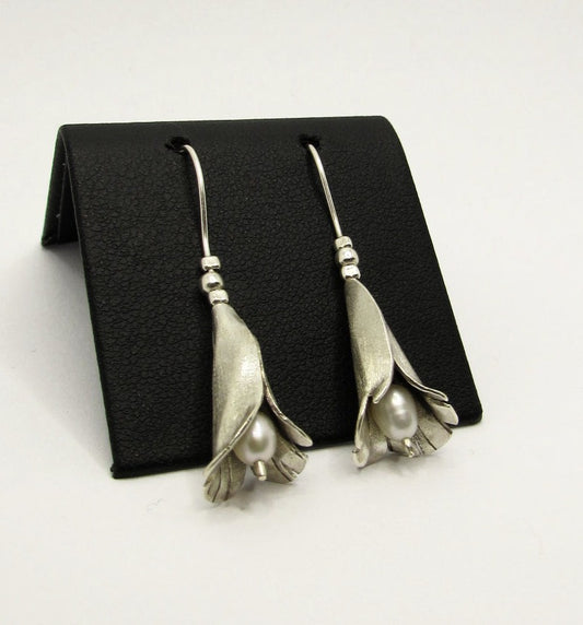 Boucles d'oreilles tulipe, perles d'eau douce